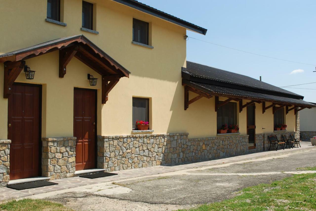 Agriturismo Fiorella กามิลยาเตลโล ซีลาโน ภายนอก รูปภาพ